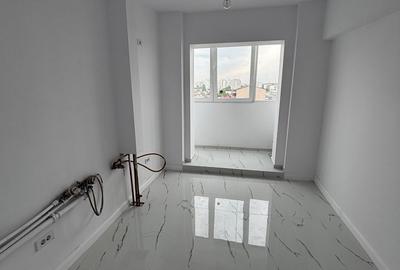 Apartament cu 3 camere decomandat în Titulescu
