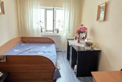 Apartament cu 4 camere + GARSONIERĂ la același etaj – VASLUI, Zona CARTIER - 4