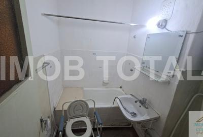 Apartament 3 camere Craiovei etaj 3/4 - 6