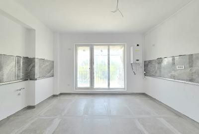 Apartament cu 2 camere decomandat în Ozana