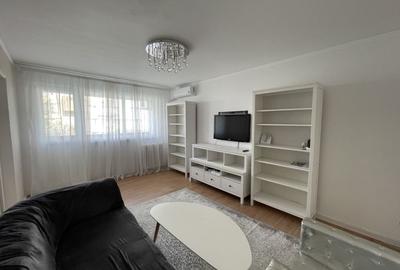 Apartament cu 3 camere decomandat, mobilat în Drumul Taberei