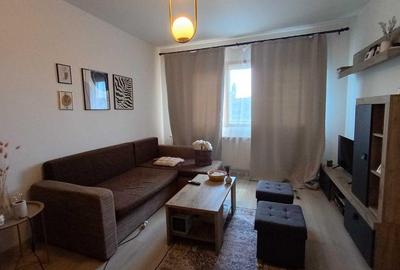 Apartament cu 2 camere semidecomandat în Podu Roș