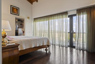 O casa frumoasa construita cu materiale premium - 5