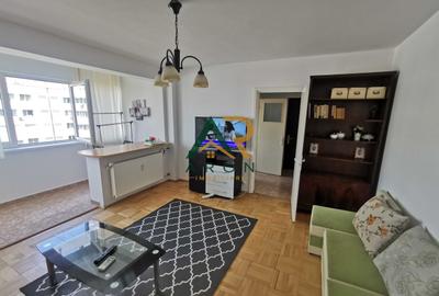 Apartament cu 3 camere semidecomandat, mobilat în Baba Novac