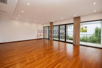 Apartament cu 4 camere decomandat în P-ța Dorobanți