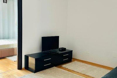 Apartament cu 2 camere semidecomandat în Băneasa