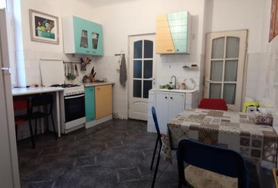 Vanzare vila centru cu spatiu comercial la parter - 7