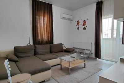 Apartament cu 2 camere, mobilat în Păcii