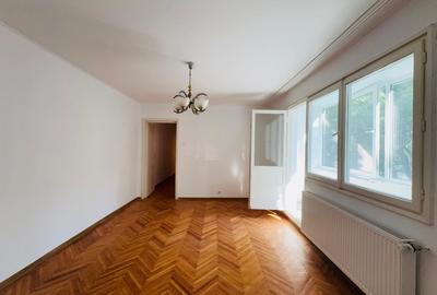 Centrala proprie, etaj intermediar, strada Harniciei 4 - 1