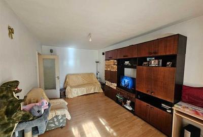 Apartament 3 camere decomandat, Racadau etaj intermediar - 2