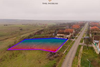 Teren Ianova 1200 mp, vatra satului | asfalt, utilitati | Comision 0% - 3