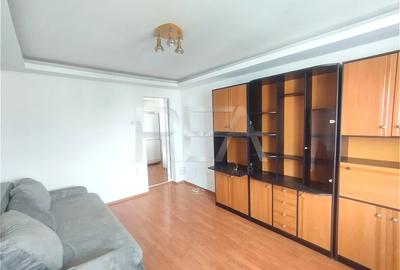 Apartament cu 2 camere decomandat, mobilat în Titan
