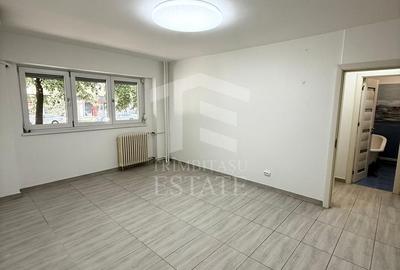 Apartament cu 3 camere semidecomandat, mobilat în Iancului