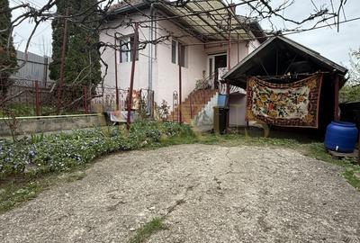 Casă individuală cu 4 camere în Dâmbul Rotund