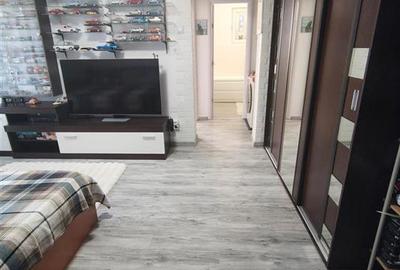 Apartament cu 2 camere semidecomandat în Tătărași