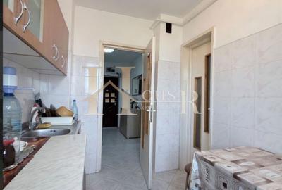 Apartament decomandat intr-un bloc izolat termic exterior ! Etaj intermediar. - 2
