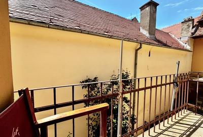 Apartament 6 Camere / Curte Privata | Centrul Istoric/ COMISION 0 - 19