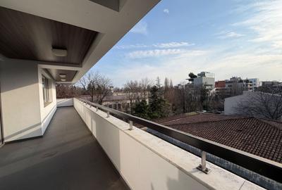 Rafinament  în Cartierul Primăverii/Apartament  de inchiriat 4 camere - 1