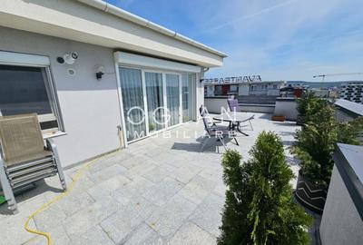 Penthouse cu 3 camere decomandat, mobilat în Șelimbăr