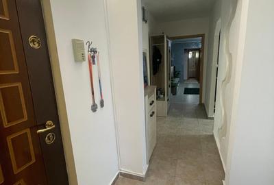 Apartament 3 camere mare si frumos - 4
