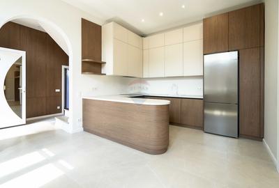 Apartament cu 3 camere de vânzare ultracentral str. Vasile Alecsandri - 1