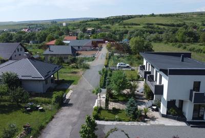 Duplex generos in ansamblu privat 500 MP teren. Radaia, Baciu - 2