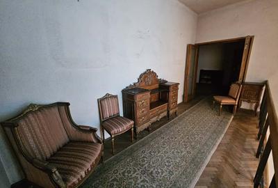 O proprietate unică unde farmecul epocilor trecute întâlnește confortul modern - 16