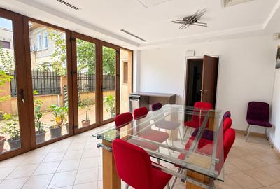 Vilă de închiriat | 8 camere | Curte proprie | Domenii - Turda - 1