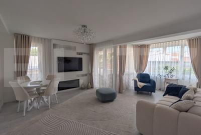 Apartament cu 3 camere decomandat, mobilat în Central
