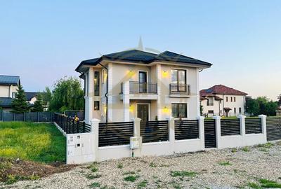 Casă cu 5 camere în Corbeanca