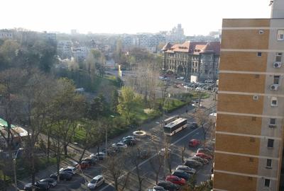 Tineretului metrou, Piata Norilor parc, stradal - 1