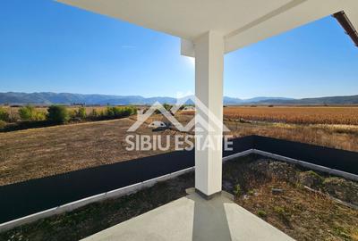 Casa 5 camere, TEREN MARE, pret BUN - 2