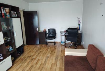 Apartament 3 camere - Pantelimon - Bloc reabilitat - 2