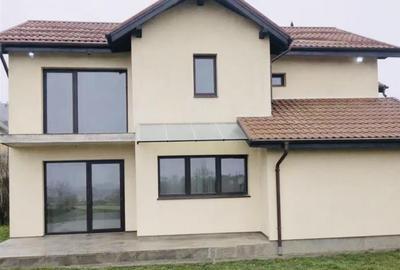 CASA INDIVIDUALA LA CHEIE, autobuz 100 m, Stupini Brasov - 4