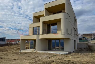 Casa zona Voronet - View superb spre oras - 2