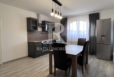Apartament cu 3 camere decomandat, mobilat în Spitalul Județean