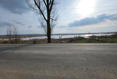 Casă ^La Cheie^Parter în Comana,lângă lac la 30 minute de București.Centrală Gaz - 9