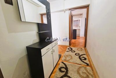 Închiriere apartament 3 camere , Targu Jiu, Str 23 August - 8