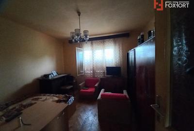 Casa individuala cu 5 camere si teren de 337 mp - zona Crisan - 1