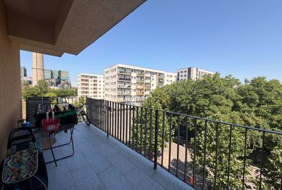 Confort și Eleganță: Apartament 3 Camere în Inima Sectorului 4 - 21