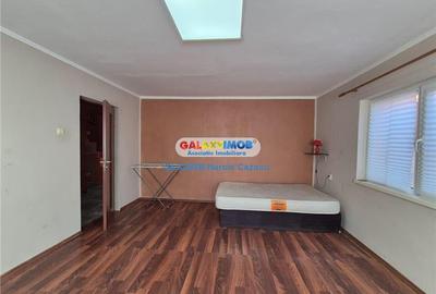 Mall Galleria 1 Mai Vila 7 camere vanzare 359 mp teren 278 mp - 2