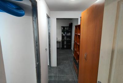 Spatiu comercial / birouri / depozitare - 128.6 mp - 3 locuri parcare in pret - 11
