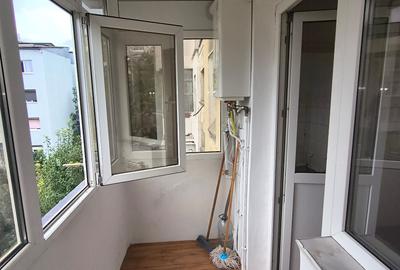 Apartament 2 camere, etaj 3 - 3