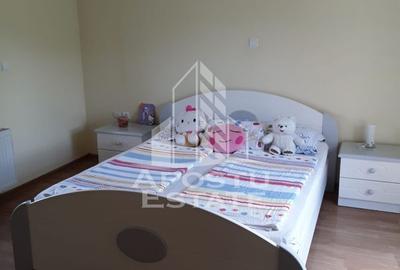 Casa cu teren de 3515mp, in Resita - 3