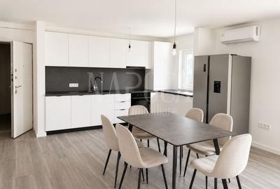 Penthouse cu 4 camere semidecomandat în Florești