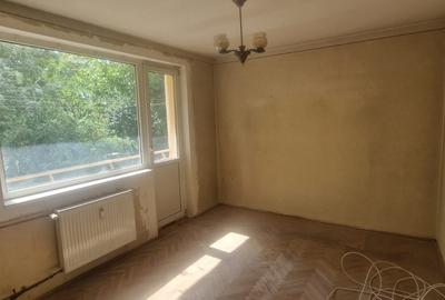 Se vinde in Nord apartament 3 camere etaj 1/9,pret 69000 euro negociabil. - 6