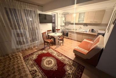 Apartament cu 3 camere decomandat, mobilat în Exterior Sud