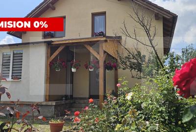 Casă individuală cu 4 camere în Sântionlunca