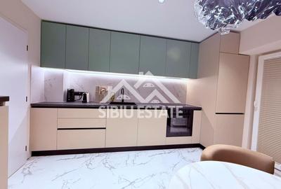 Apartament cu 2 camere decomandat, mobilat în Central