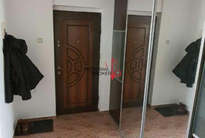 Apartament cu 2 camere semidecomandat în Basarabia